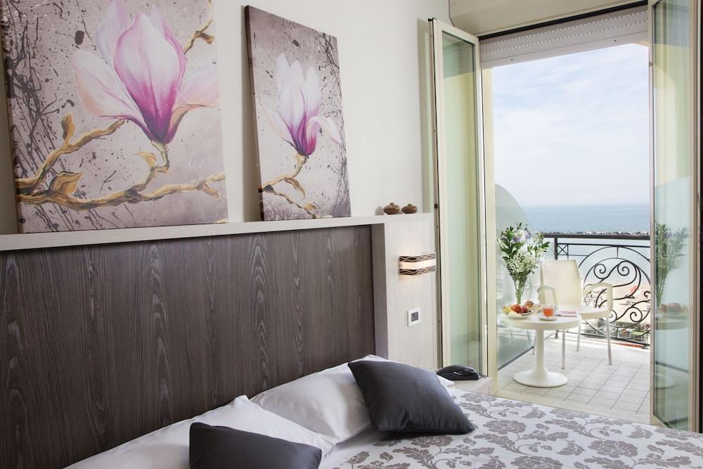Hotel San Giorgio Cesenatico Esterno foto
