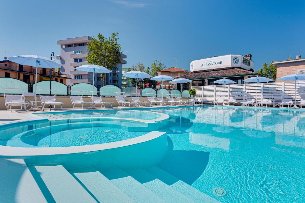 Hotel San Giorgio Cesenatico Esterno foto