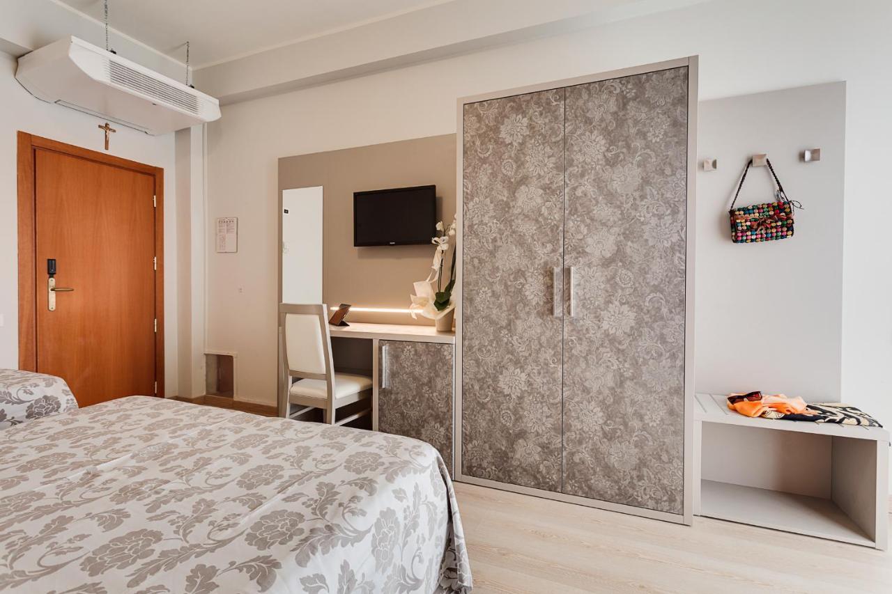 Hotel San Giorgio Cesenatico Esterno foto